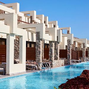 Swim-Up Room Adults Only